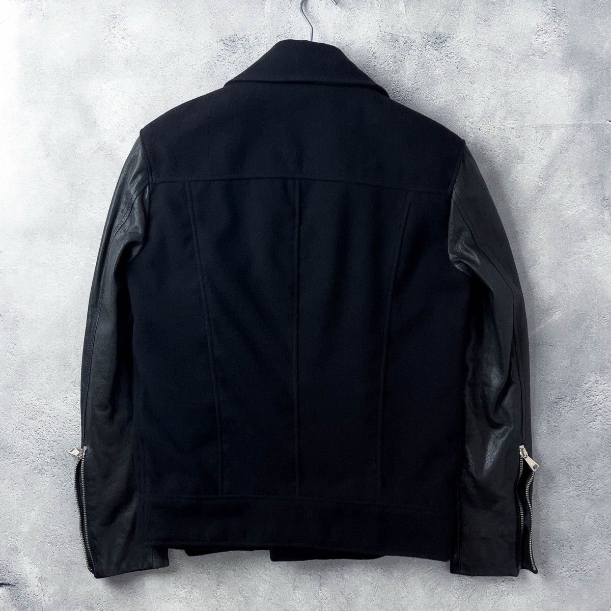 イタリア製 MUSHER マーシャー TATRAS タトラス 取扱い 羊革