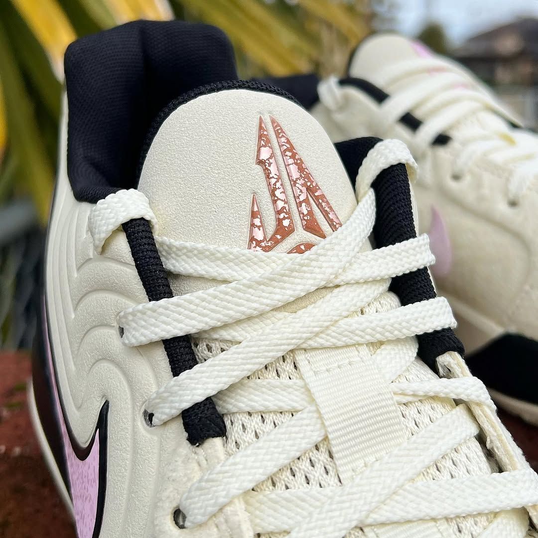 NIKE JA 2 EP 'COCONUT MILK' ナイキ ジャ 2 ジャ モラント