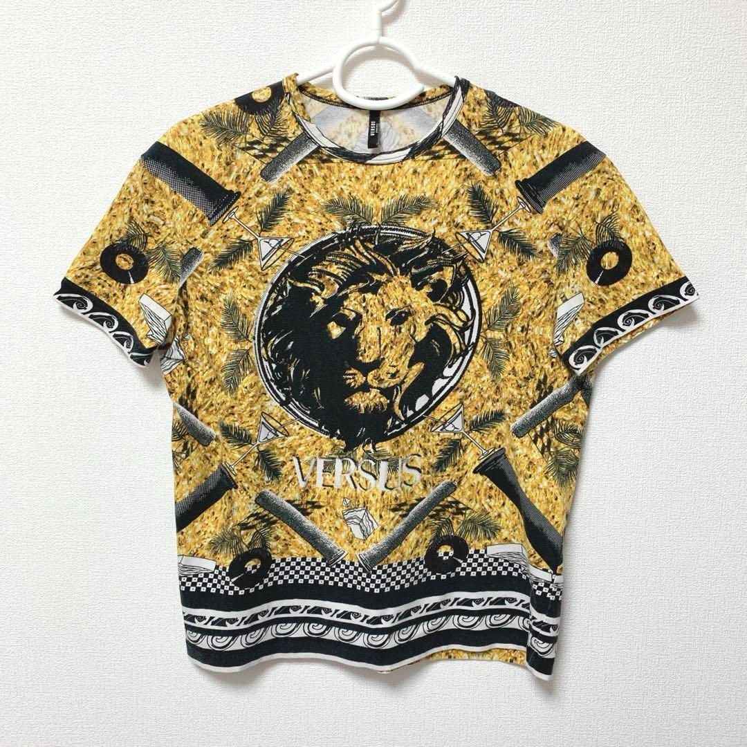 VERSACE　ヴェルサーチ　Tシャツ　ライオン　インパクト　VERSUS　短丈 VERSACE ヴェルサーチ Tシャツ ライオン インパクト VERSUS 短丈
