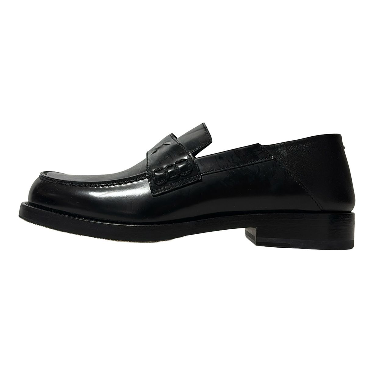 Maison Margiela ブラックレザー ローファー　36 Maison Margiela(メゾンマルジェラ) ローファー 36 レディース