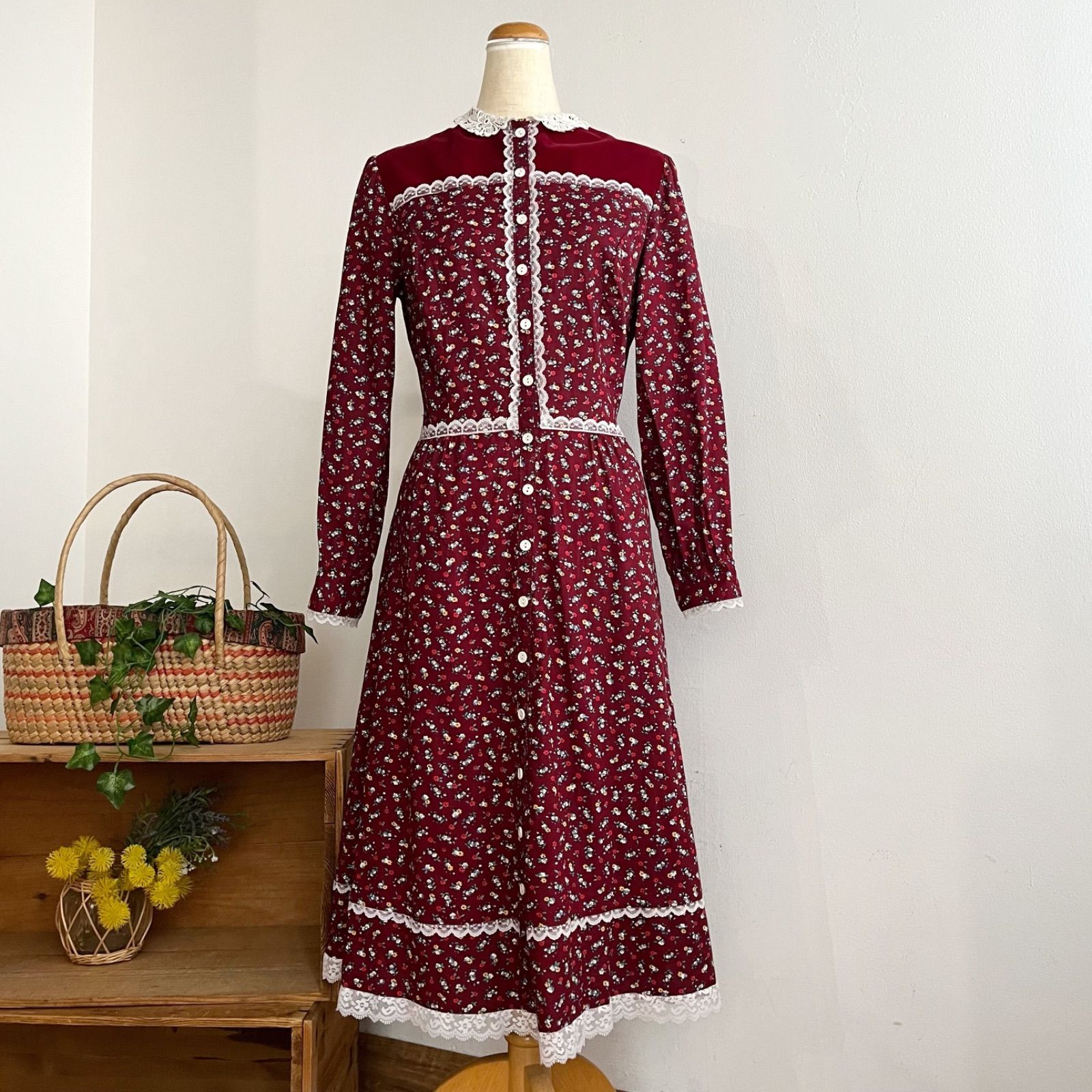 GUNNE SAX ガニーサックス 小花柄のワンピース ビンテージ ガニーサックス gunnesax小花柄ワンピース GUNNE SAX - 80年代の上品で