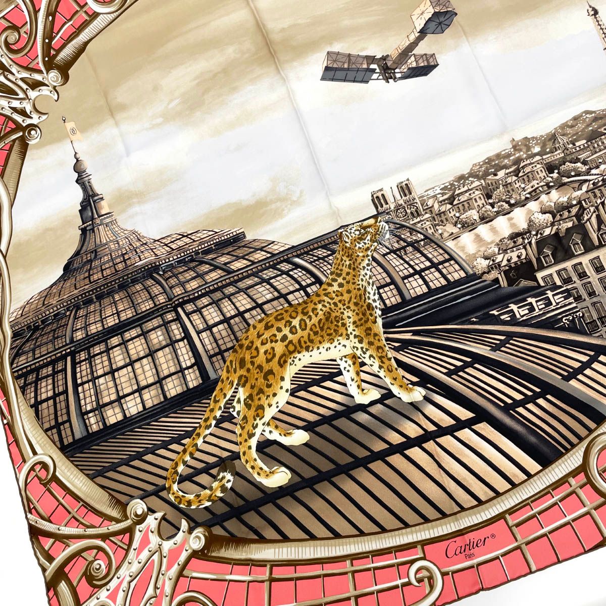 新品同様 Cartier カルティエ スカーフ ベージュ×ピンク シルク