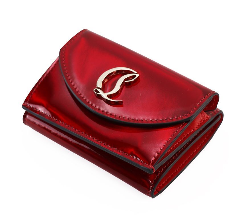 クリスチャンルブタン　三つ折り財布　パテントレザー　エナメルホワイト　レッド クリスチャンルブタン 三つ折り財布 パテントレザー エナメルホワイト