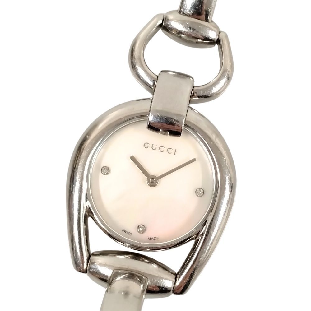 GUCCI グッチ 139.5 ホースビット 3Pダイヤ シェル文字盤 バングル 
