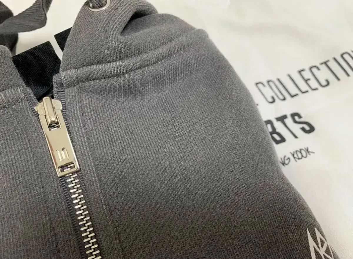 公式】グク パーカー アーティストメイド BTS XL ジョングク(JUNGKOOK