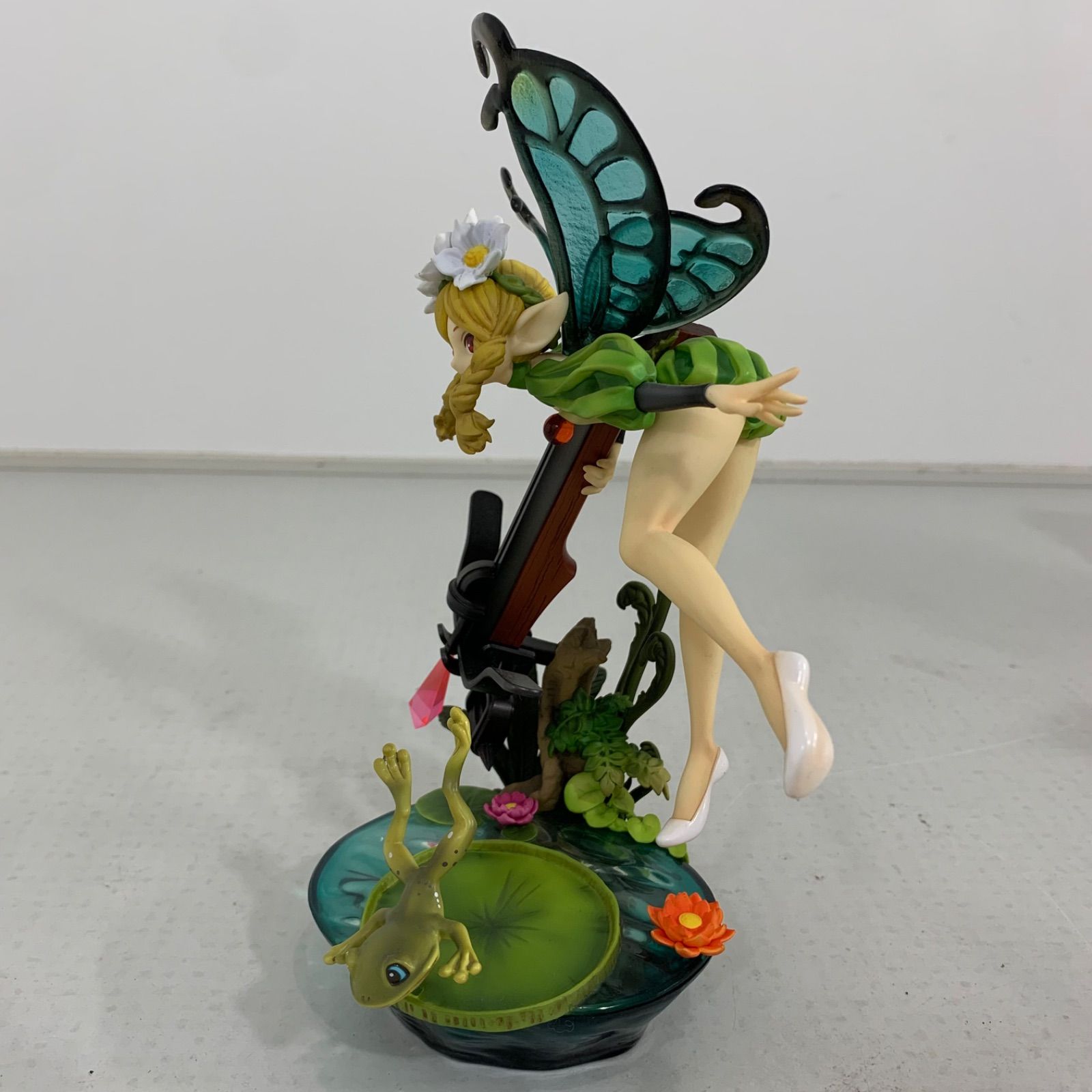 アルター オーディンスフィア メルセデス 1/8フィギュア 箱無し アルター オーディンスフィア メルセデス 1/8フィギュア 箱無し