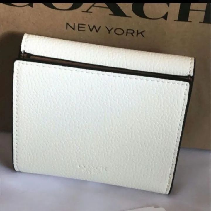 ✳️Sale✳️COACH コーチ 財布✳️ホワイト