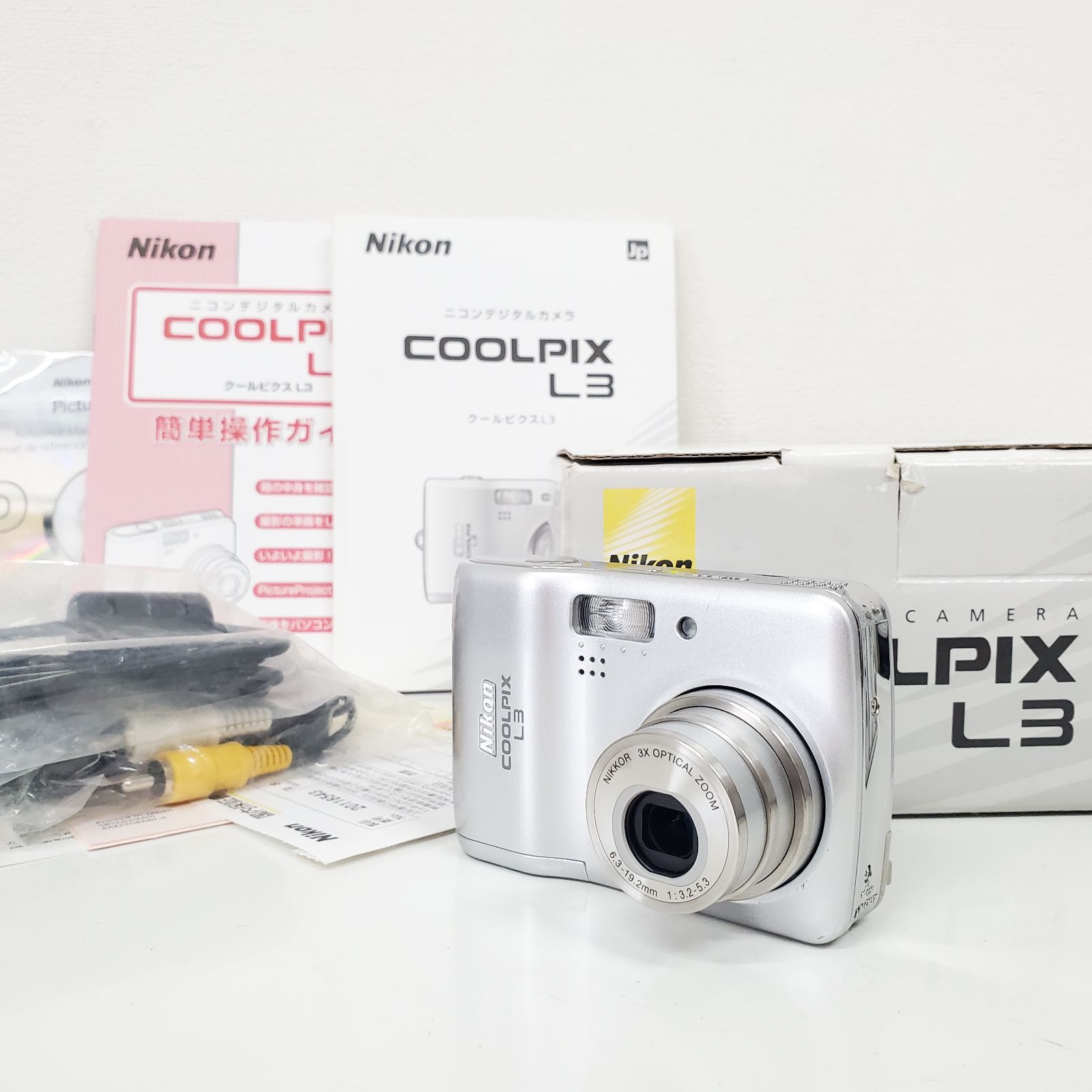 レトロ Nikon ニコン COOLPIX5600 単3電池で使用可能 元箱入り 通電