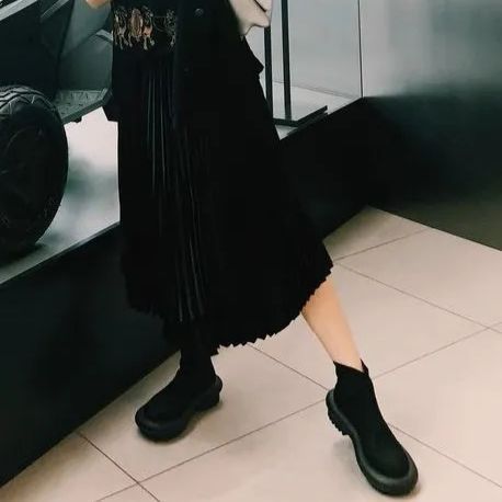 ♠