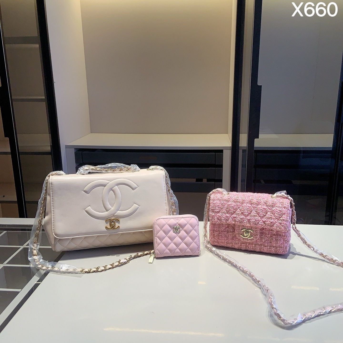 今日特価】Chanel X660 3点セット, チェーンバッグ＆スクエア