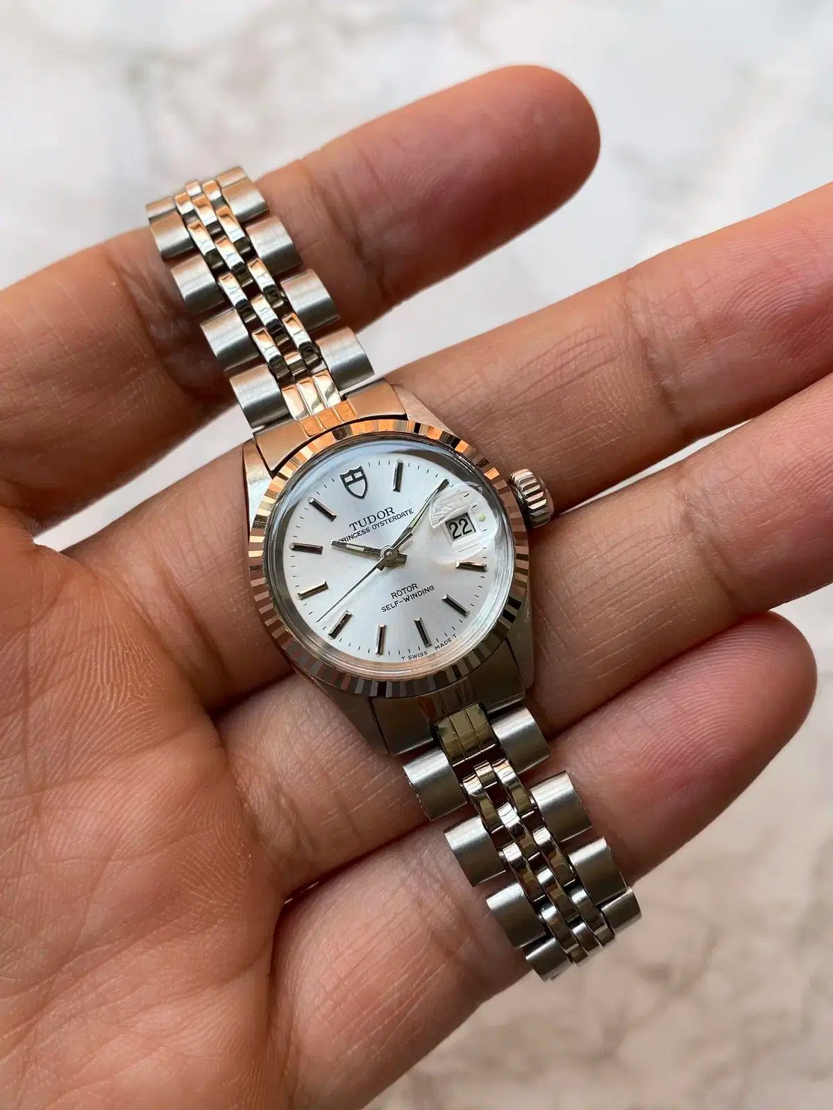 TUDOR チューダー プリンセス シルバー サンレイ DATEJUST デイトジャスト オートマティック 時計