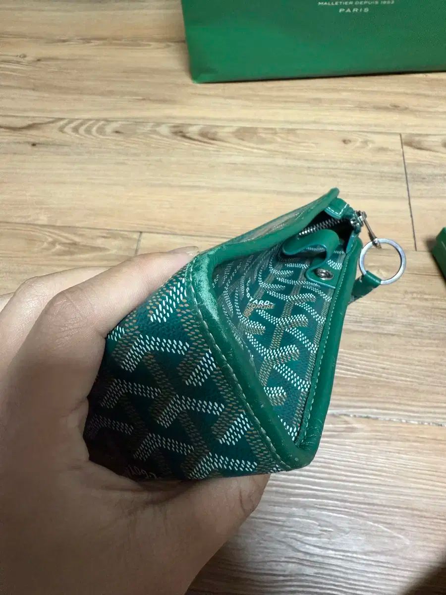 新品同様 GOYARD ゴヤール ジュバンス MM ポーチ クラッチバッグ