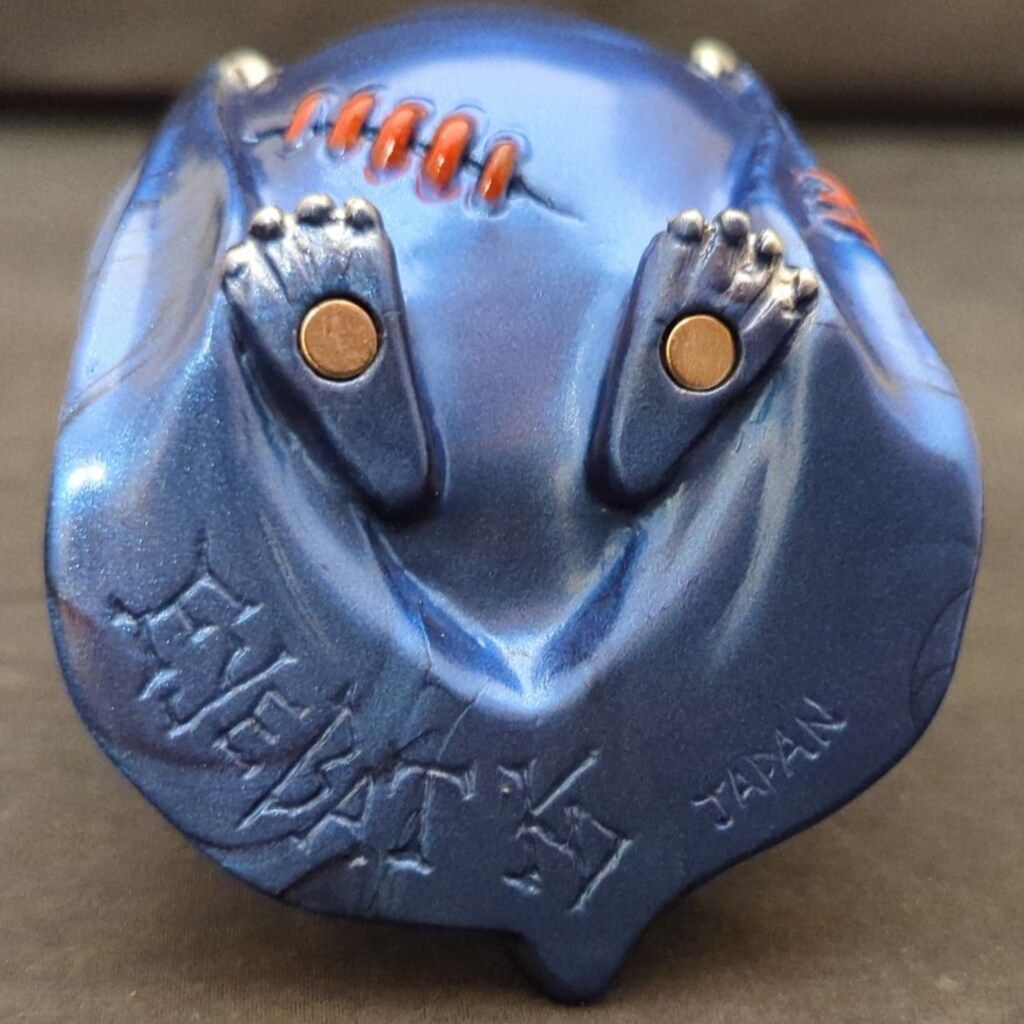 UNDEAD TOYS KAGEMARU DESIGNS EYE BAT BEAST メタリックブルー