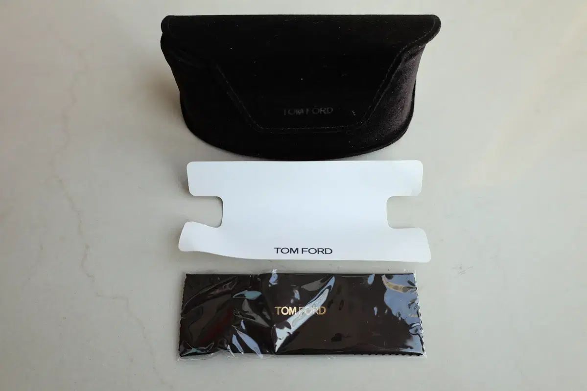 FORD トムフォード