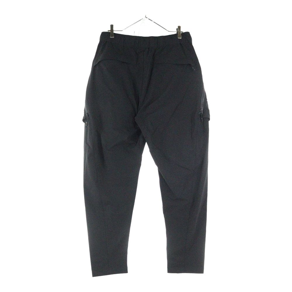ナイロンパンツ ブラック