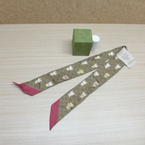 【美品】GUCCI　ネックボウ　ドラえもん　コラボ GUCCI ドラえもん DORAEMON スカーフ ネックボウ シルク GG 限定