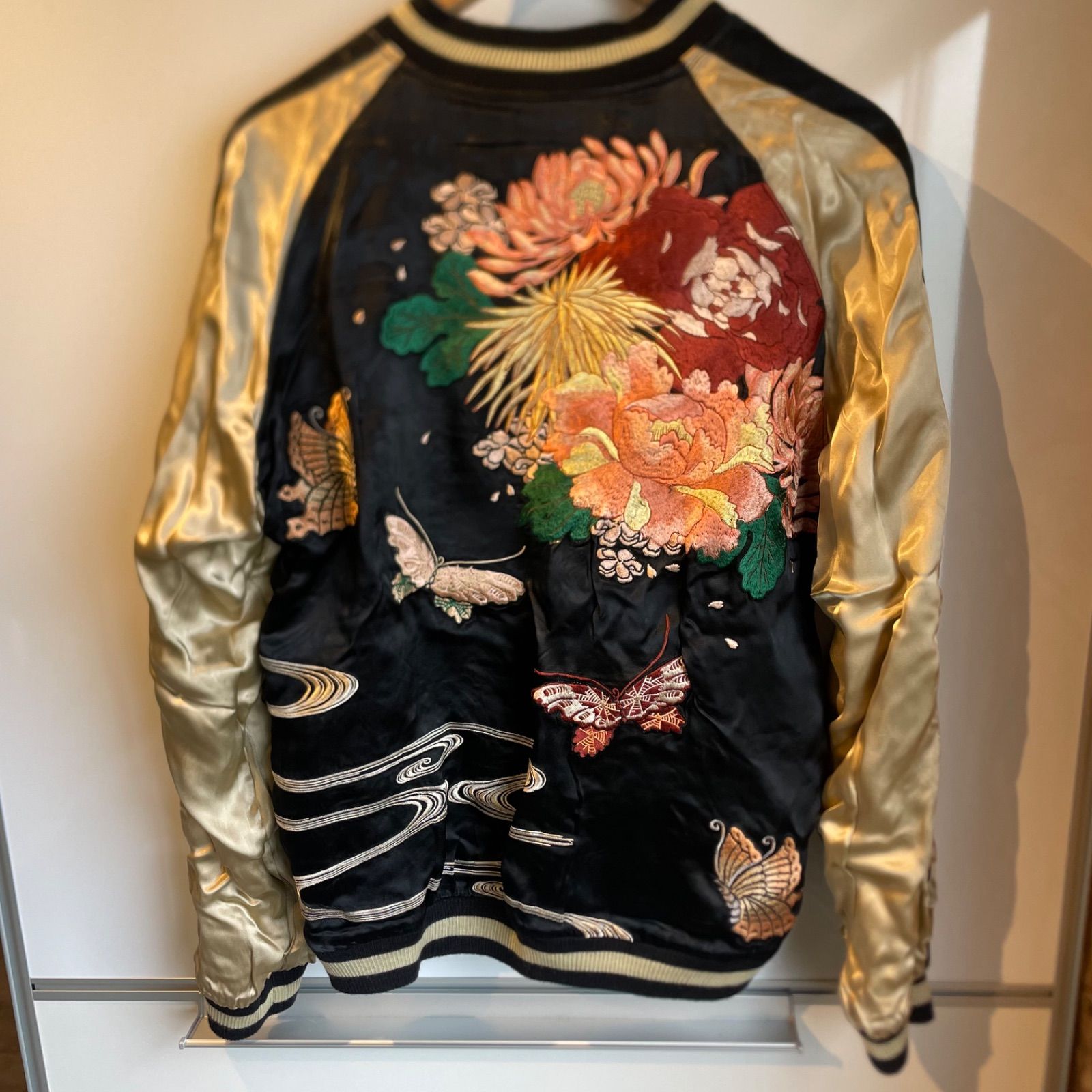 スカジャン　百花繚乱　Size.L ☆新品Lサイズ☆ 百花繚乱 リバーシブル スカジャン - メルカリ