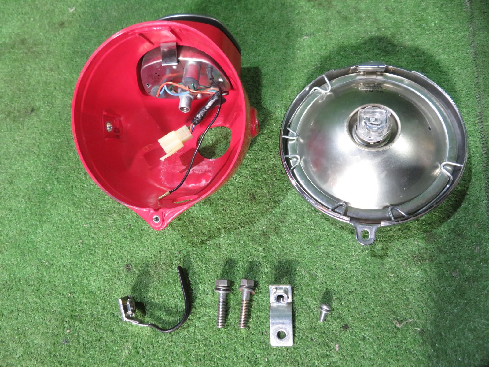 郵政カブ50 MD50-1805xxx の スピードメーター *1726118051 中古 郵政