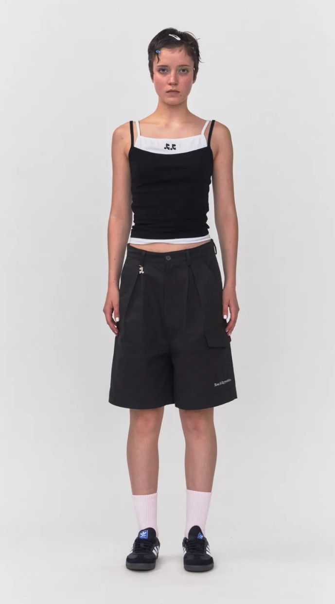 【REST&RECREATION】 RR LAYERED SLEEVELESS TOP REST & RECREATION RR Layered Sleeveless Top: Unique Style