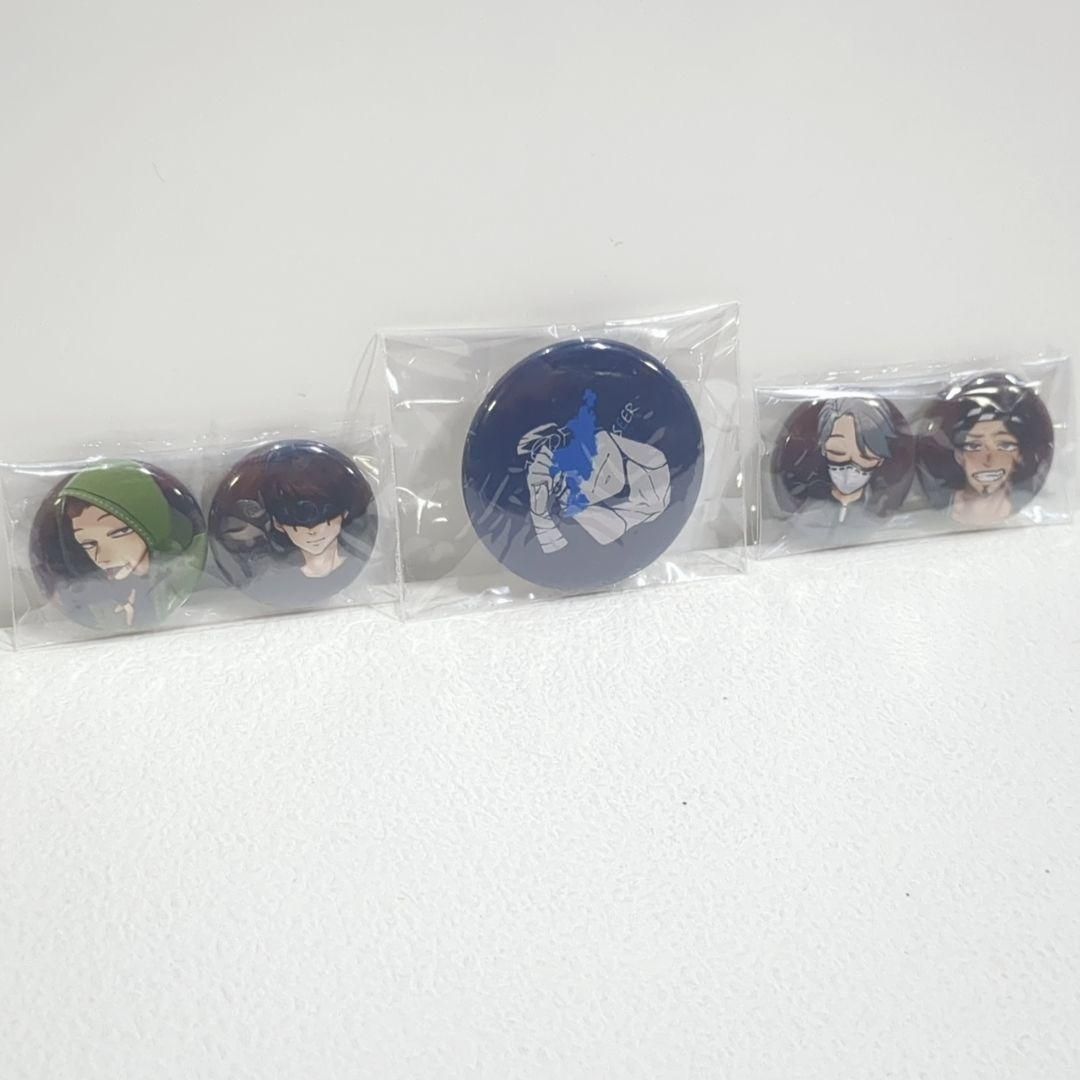 第五人格　納棺師　缶バッジ　5つセット 第五人格 SEER 納棺師 ミニ 缶バッジ 5点セット - メルカリ