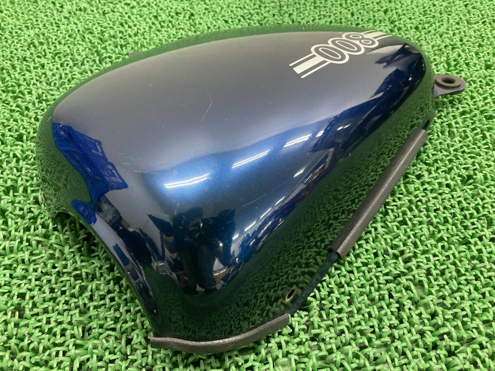 W800 サイドカバー 右 紺M カワサキ 純正 バイク 部品 EJ800A コケキズ無し 品薄 品 車検 Genuine pI
