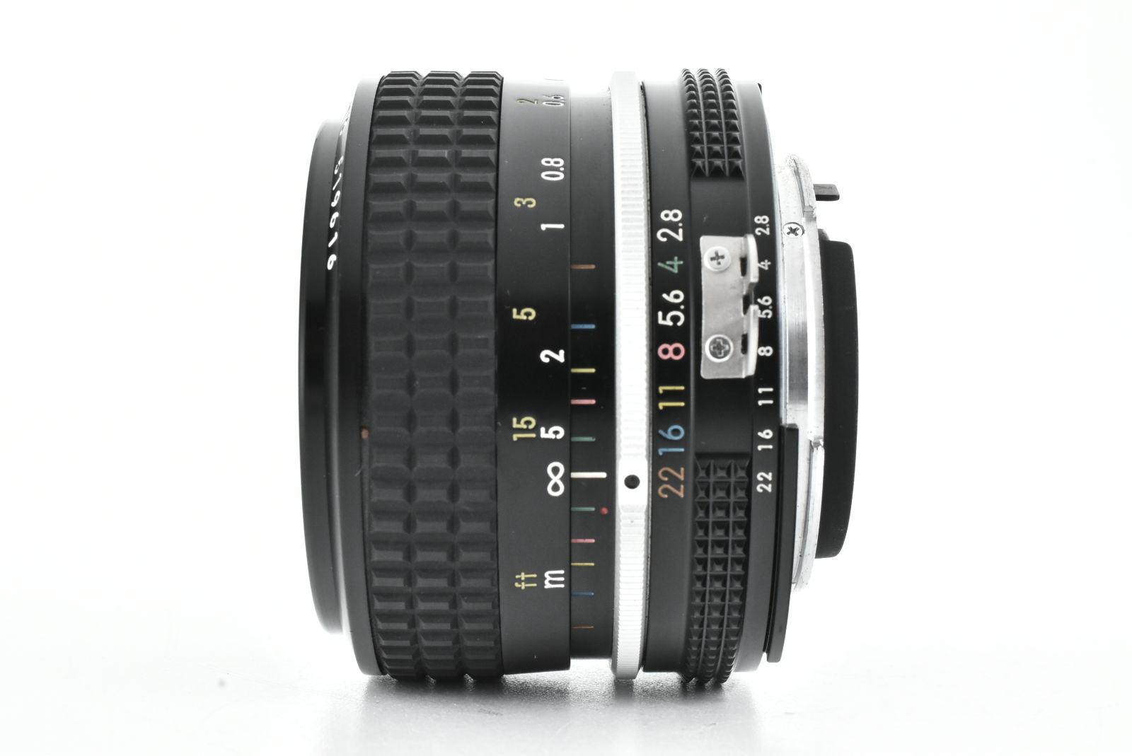 美品】Nikon Ai Nikkor 28mm f/2.8 Wide Angle Prime MF Lens