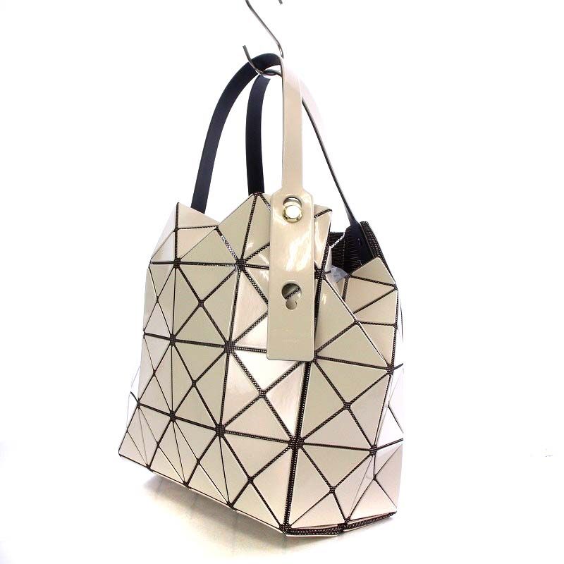 バオバオ イッセイミヤケ BAOBAO ISSEY MIYAKE カラット CARAT