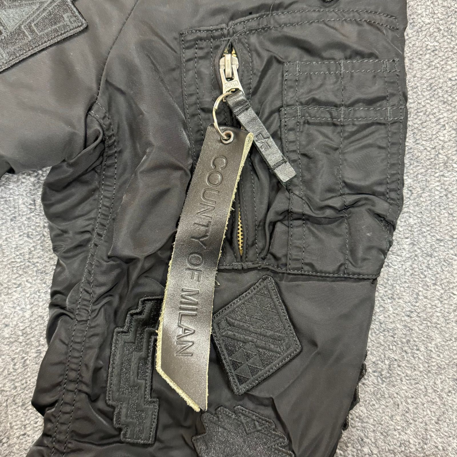 MARCELO BURLON ALPHA ワッペン ボンバージャケット MARCELO BURLON ALPHA ワッペン ボンバージャケット