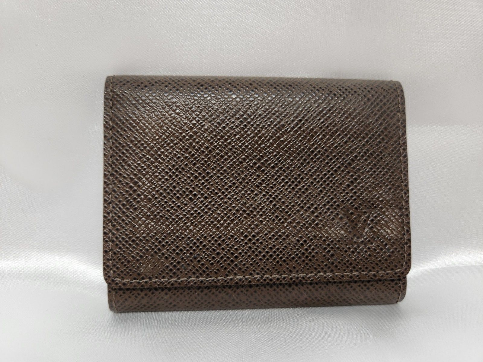 Louis Vuitton ルイヴィトン アンヴェロップカルトドゥヴィジット タイガ 名刺入れ ブラウン M30928 M-1214