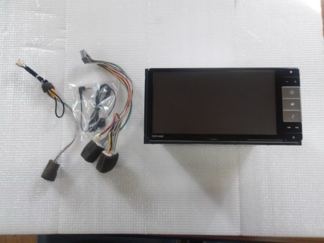 DAIHATSU NSZN-W68D カーナビ Yahoo!オークション -「nszn w68d」の落札相場・落札価格