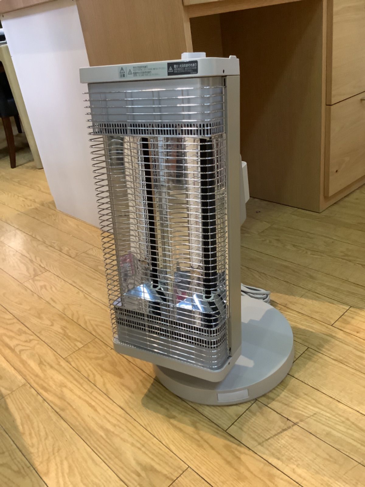 セラムヒーター ERFT11ZSE2 遠赤外暖房機 ジャパンゴールド