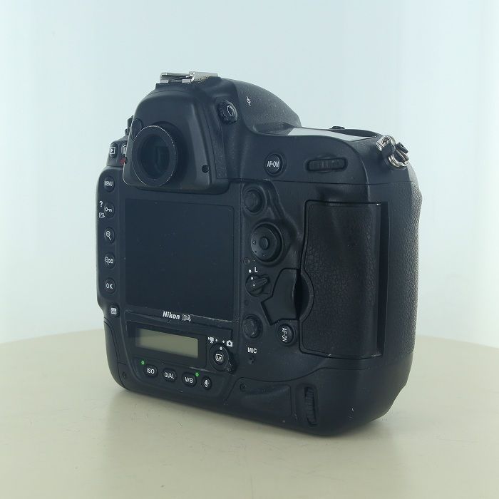 ニコン Nikon