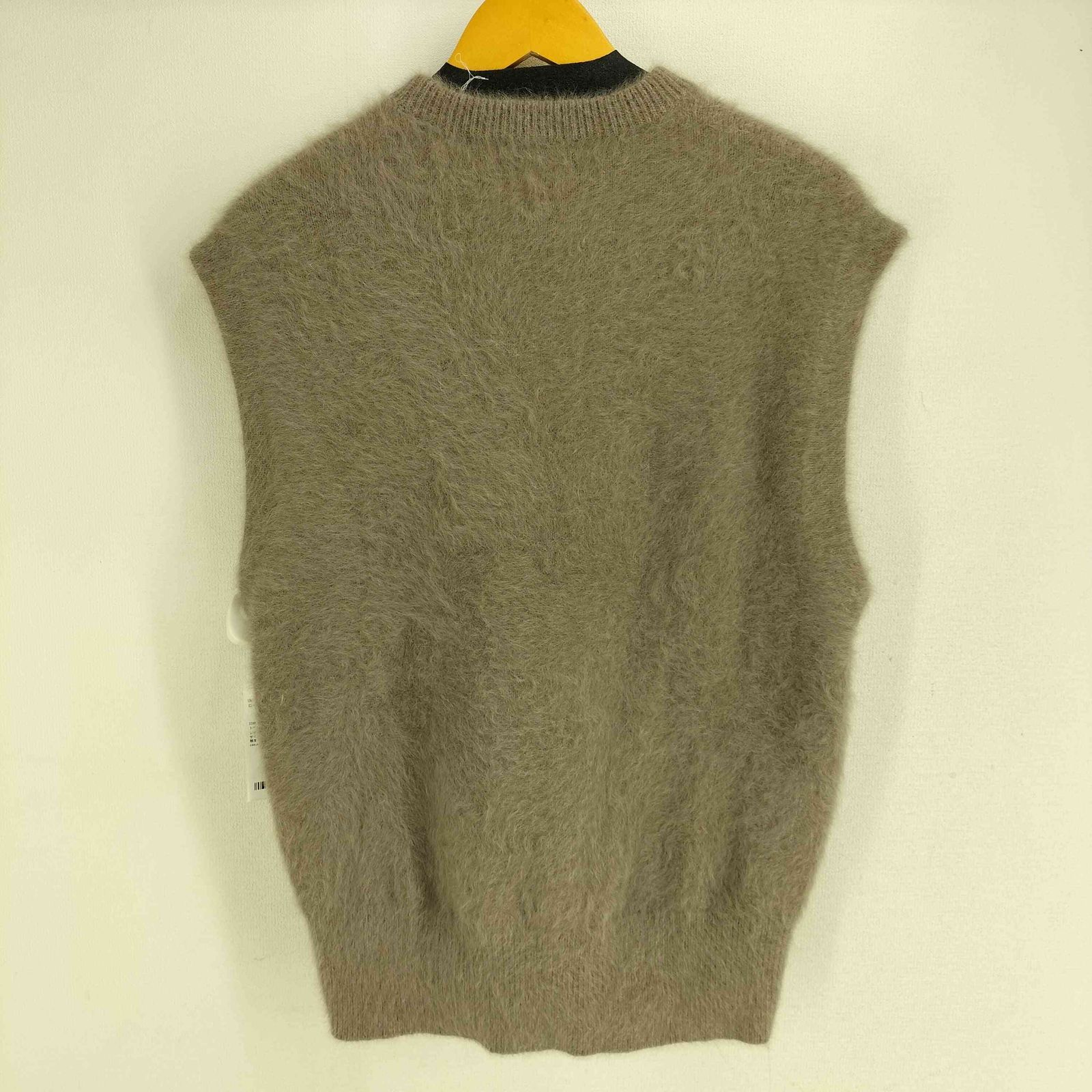【定価19,800円】新作カシミヤ　ニットベスト　ユナイテッドアローズゴルフ 定価19,800円】新作カシミヤ ニットベスト ユナイテッドアローズ