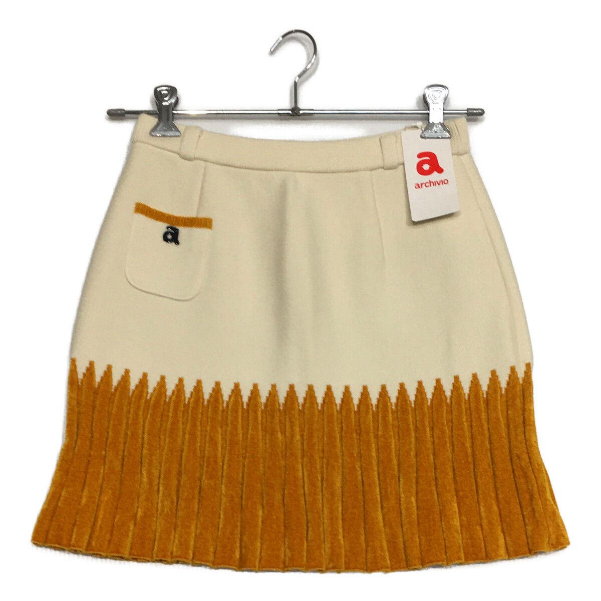 ♥品 レディース アルチビオ archivio スカート 38 M 白×マスタード ホワイト系 ニット 裾起毛素材