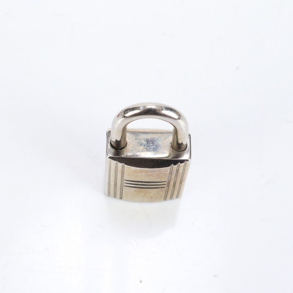 【超美品】エルメス　HERMES　カデナ　南京錠　鍵　セット121番 HERMES 【美品】エルメス カデナ 鍵121番 南京錠 バーキンケリー