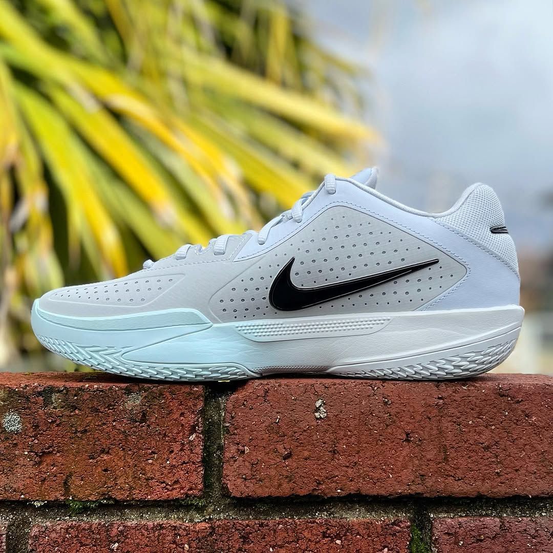 NIKE AIR ZOOM G.T. CUT CROSS ナイキ エア ズーム GT カット