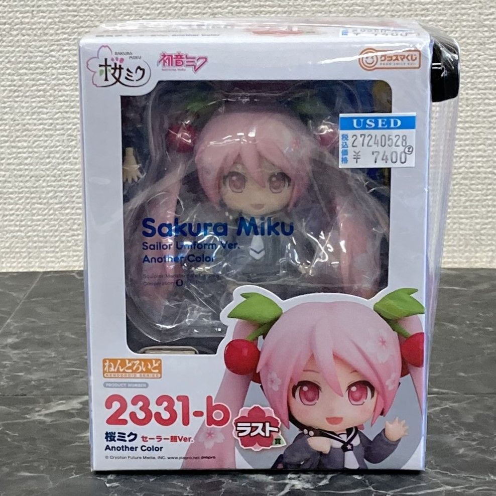 27. ねんどろいど 桜ミク セーラー服 Ver. Another Color 「グッスマ 