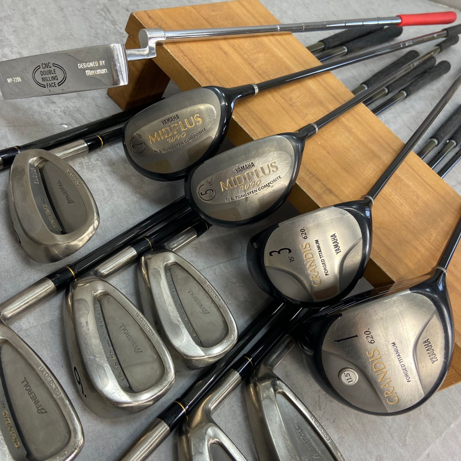 ヤマハ　テーラーメイド　メンズゴルフ13本セット　右利き用　キャディバッグ　入門 ヤマハ - YAMAHA ヤマハ TaylorMade テーラーメイド メンズ