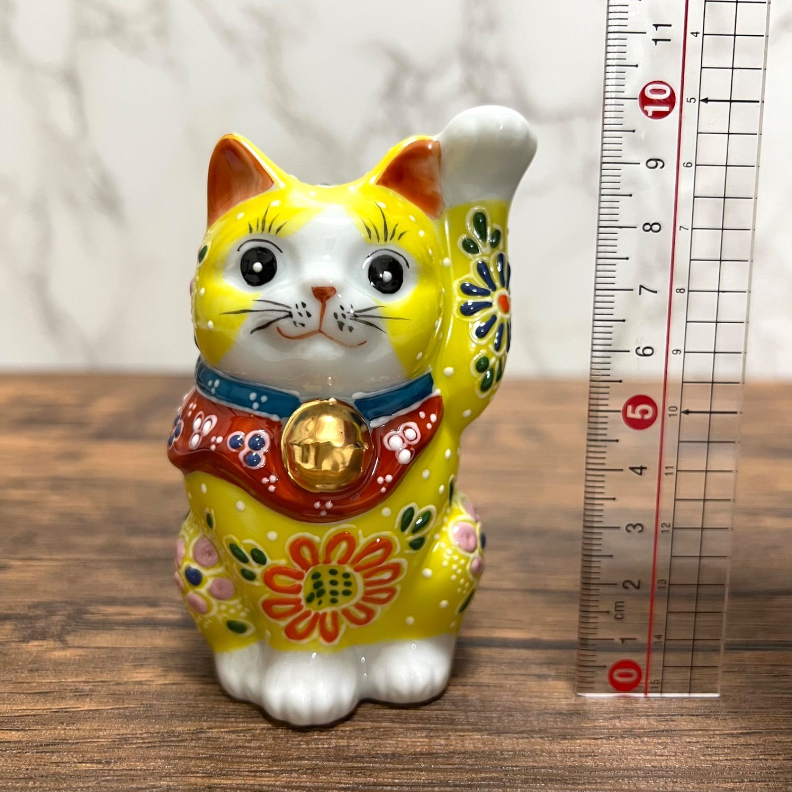 九谷焼 眠り猫 置物 花柄 九谷焼 6号眠り猫 花むらさき（布団付） 置物