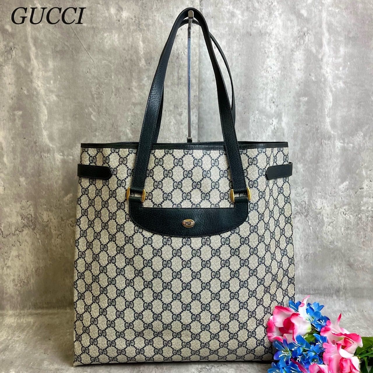 ✨良品✨ OLD GUCCI オールドグッチ トートバッグ ハンドバッグ GGスプリーム ロゴ総柄 A4収納 ゴールド金具 ビンテージ ヴィンテージ  肩掛け PVCレザー レディース ネイビー 紺色 グレー 灰色 - メルカリ