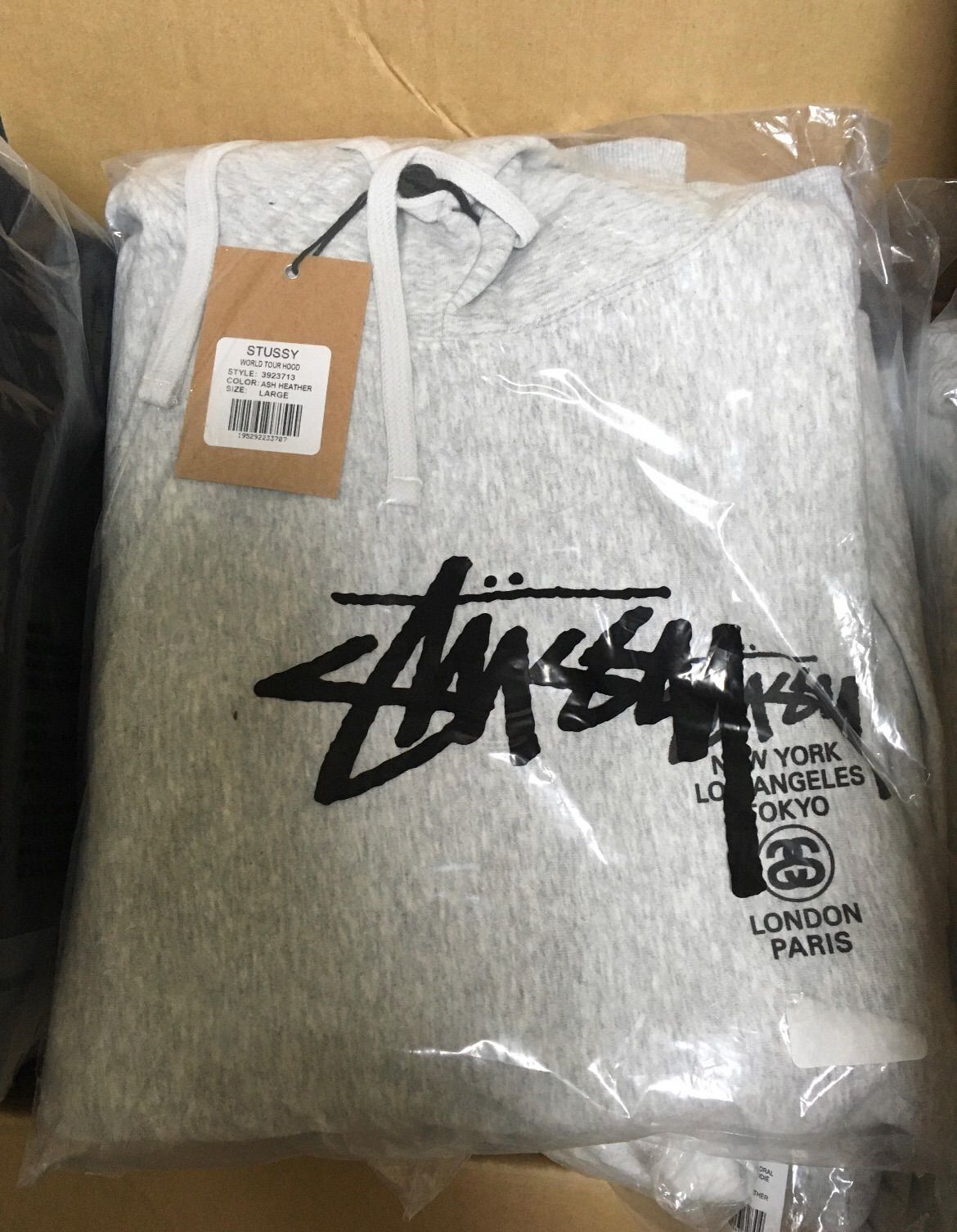 STUSSY HOLIDAY WORLDTOURHOODIEスウェットパーカー - 色とりどり