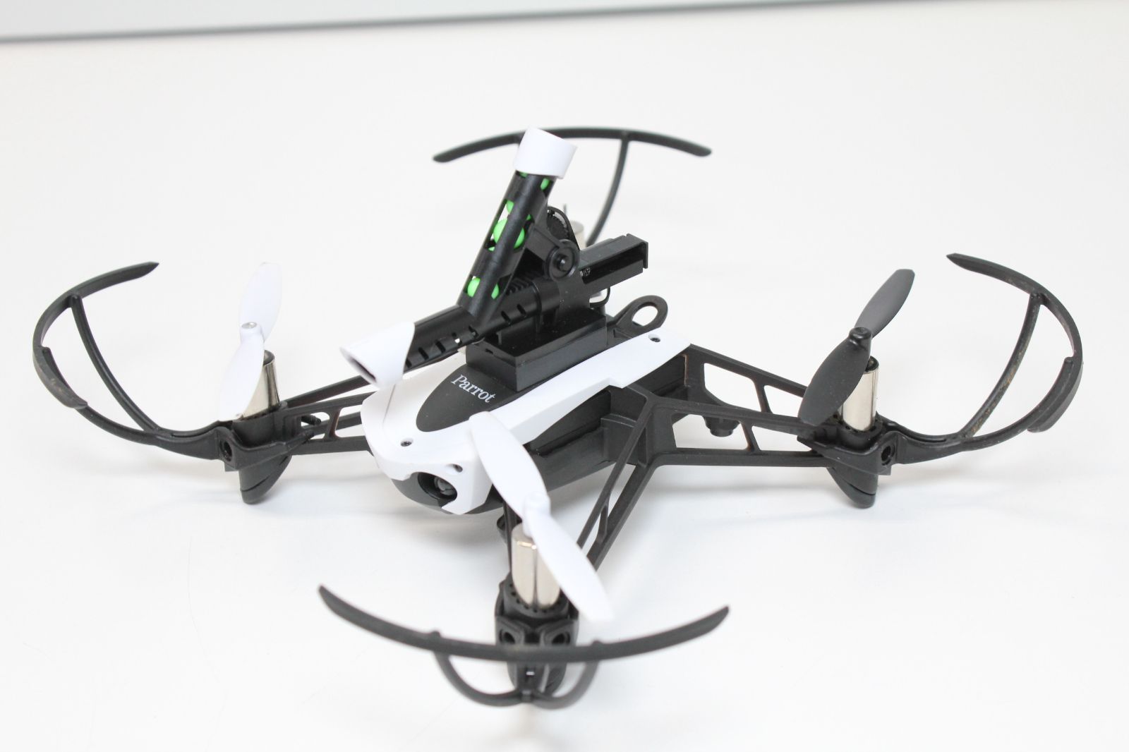 Parrot - 【現状品】Parrot/MAMBO MISSION/ドローン ④ Parrot Minidrone MAMBO MISSION [パロットミニドローンマンボ