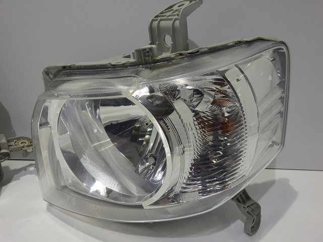 比較的綺麗 ☆コーティング加工済☆ JF1/2 N-BOX 前期 ヘッドライト 