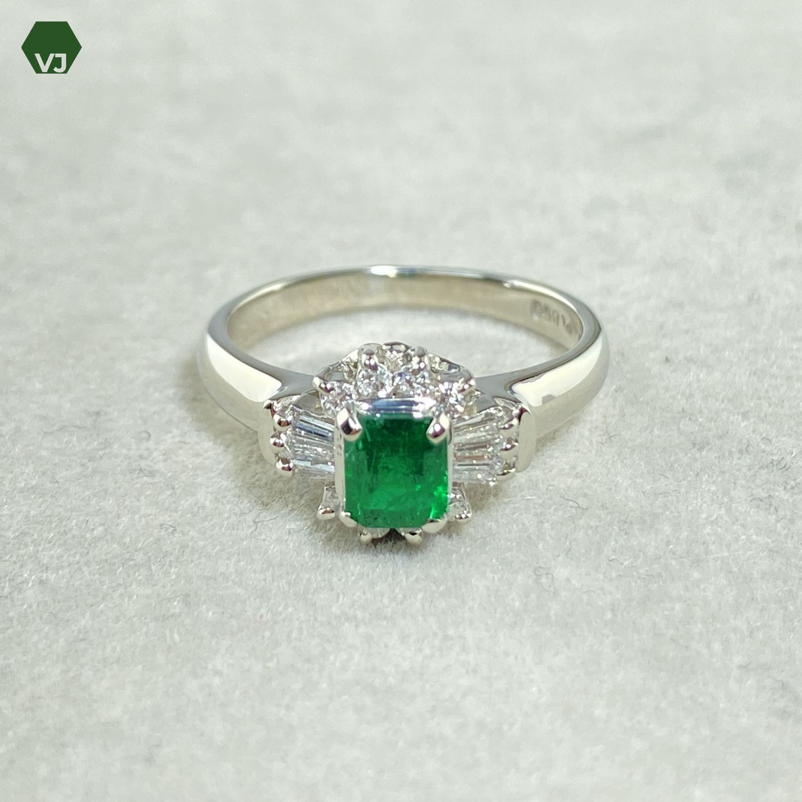 27-24】エメラルド ダイヤモンド リング E0.43ct D0.2ct【中古