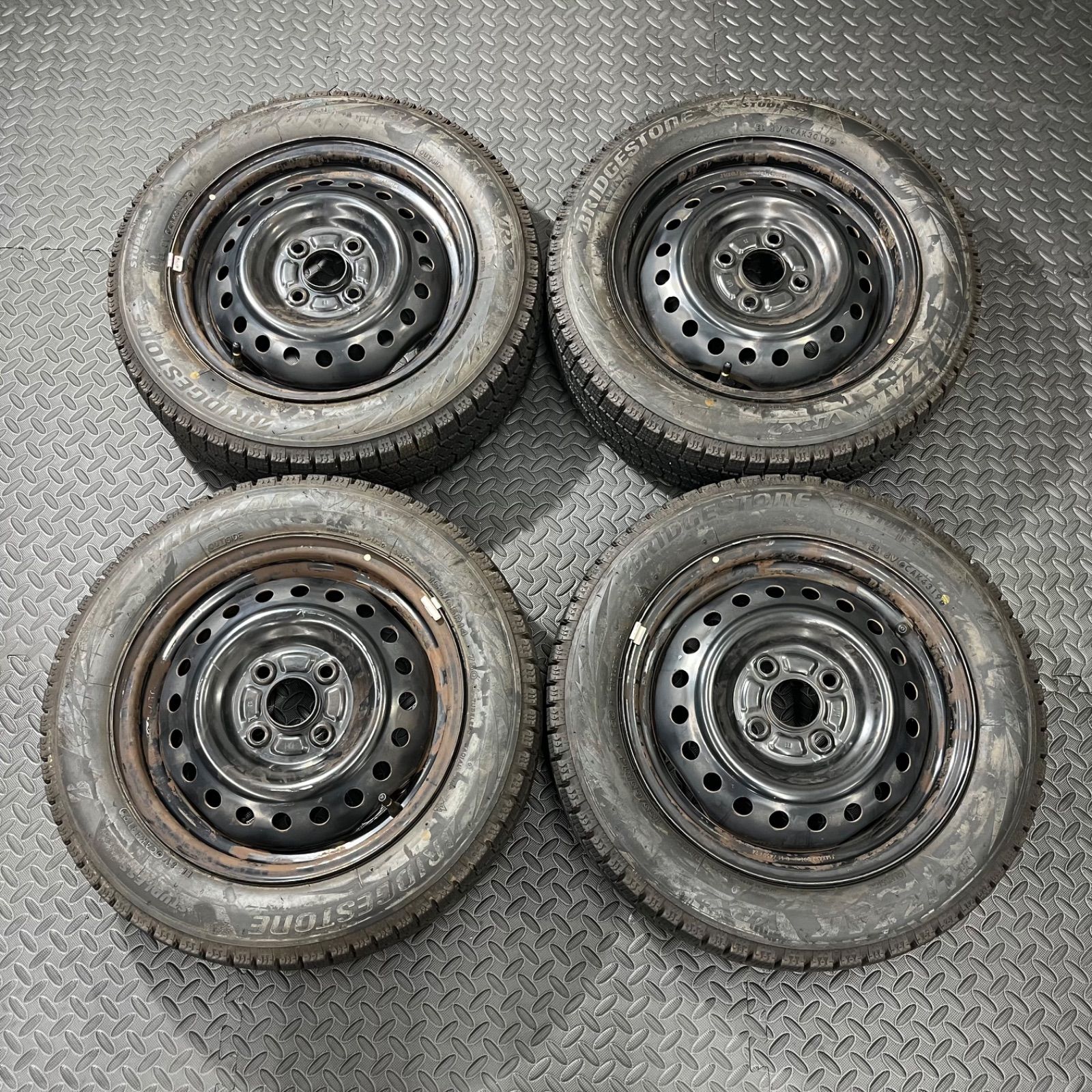 19年製 155 65R14 ブリヂストン ブリザックVRX2 ダイハツ タント ムーヴ コンテ ミラ スタッドレスタイヤ