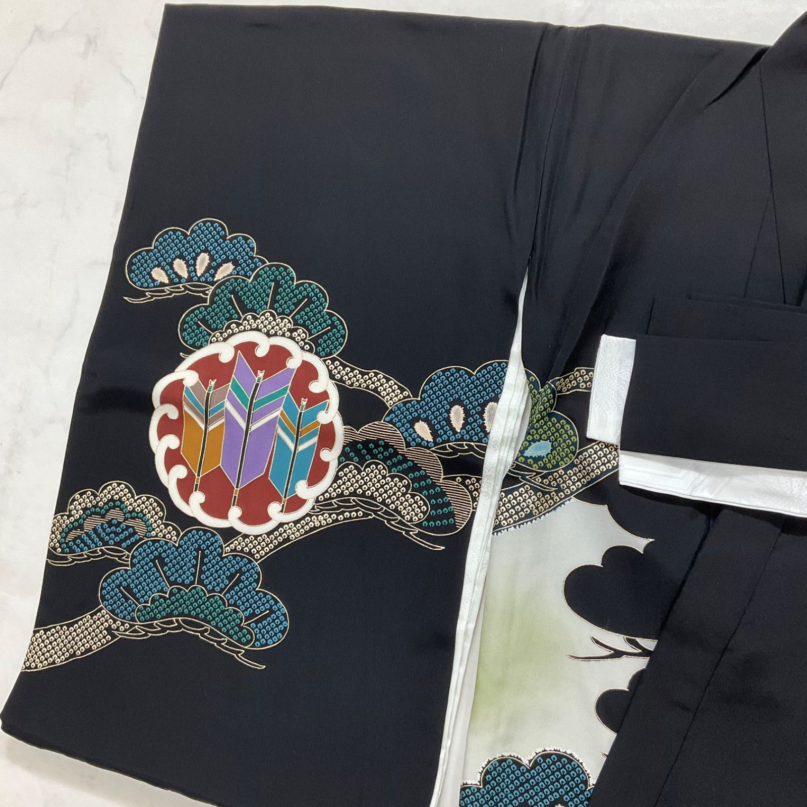 kimono+one◇未使用同然○産着◇お宮参り◇襦袢付き◇七五三◇3