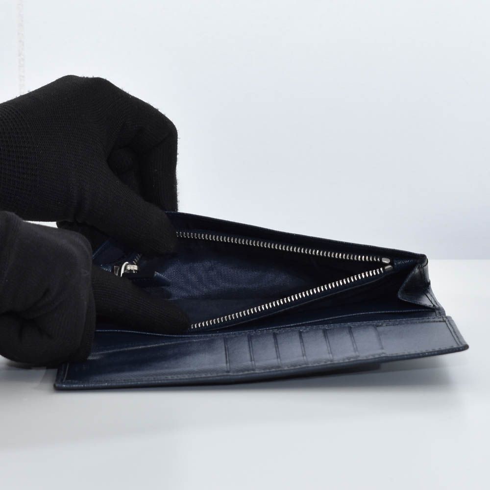 PRADA プラダ 長財布 レザー ネイビー ロゴ サフィアーノ ブルー 美品♡プラダ 長財布 ラウンドファスナー ロゴ サフィアーノレザー