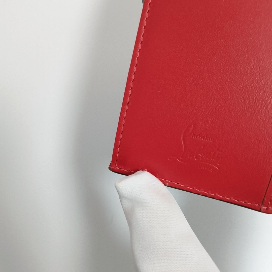 新品未使用】Christian Louboutin 3つ折り財布 Groovy ルブタン