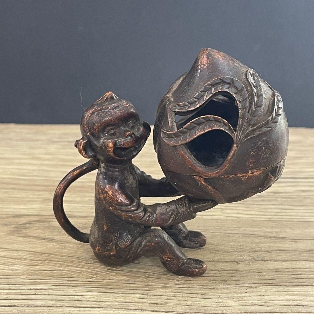 猿献寿薫香炉 檀香炉 置物 香道具 装飾品 工芸品 美術品 - メルカリ
