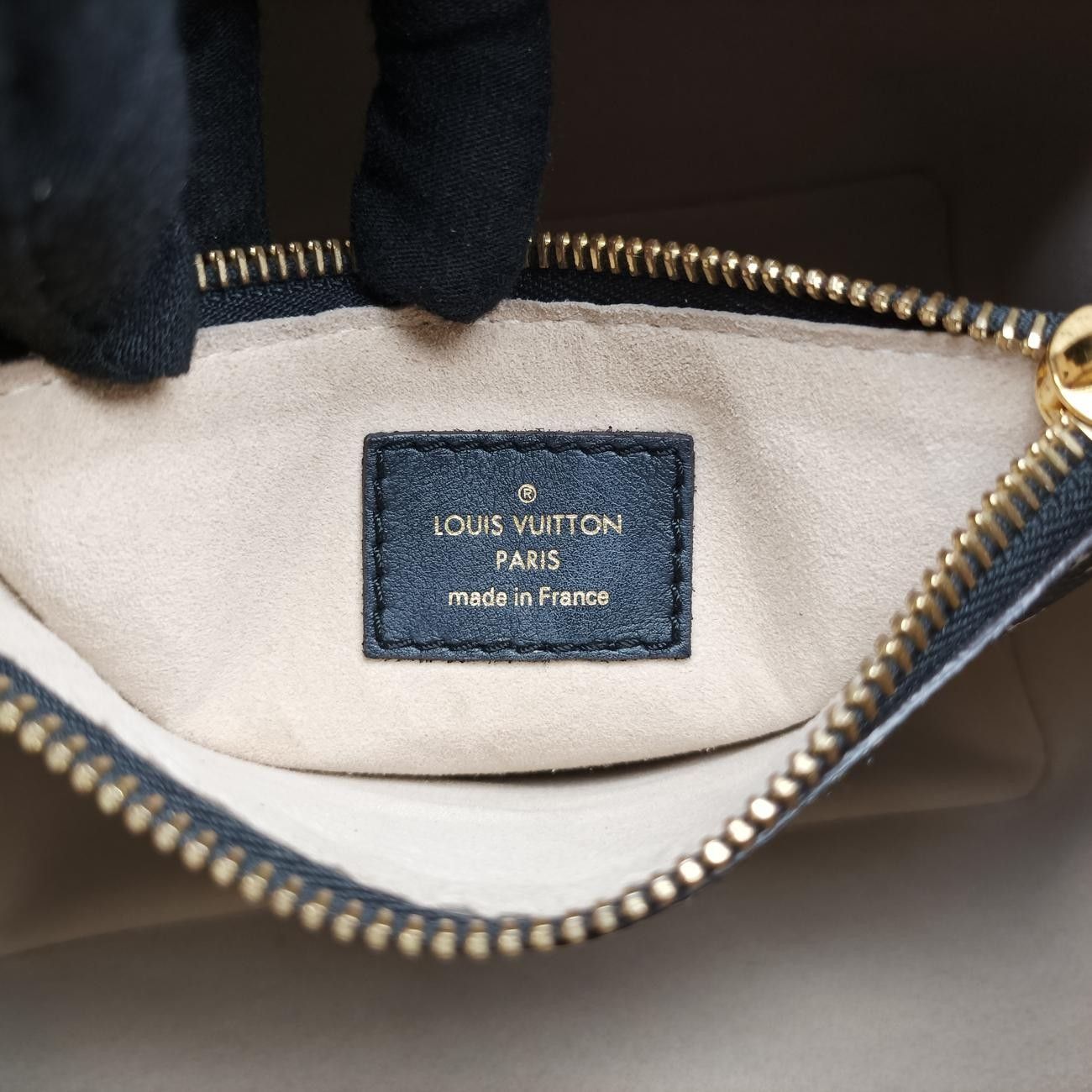 【お洒落な巾着型が目を惹く♪】Louis Vuitton★ノエ トランク LOUIS VUITTON ノエ ショルダーバッグ 巾着型